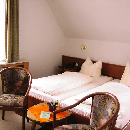 Hoffmanns Waldfrieden Garni Hotel 3*